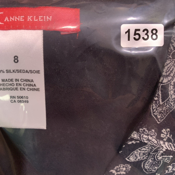 Anne Klein Womens Silk Midi Dress Sz 8 Black Chiffon Floral Flowy Dark Cottage - Picture 16 of 16